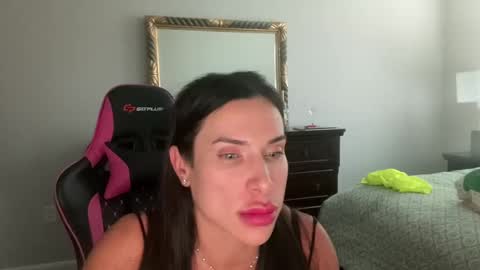 myapartyforyou online show from October 12, 6:54 pm