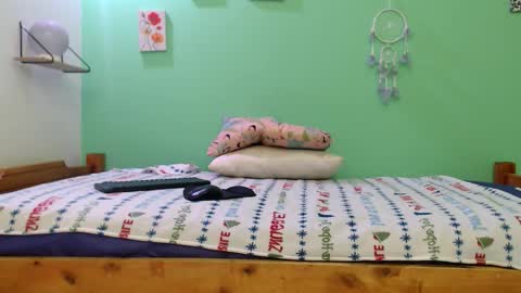 Angel Cute online show from December 19, 7:20 pm