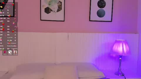 myla 3 online show from June 21, 11:49 am