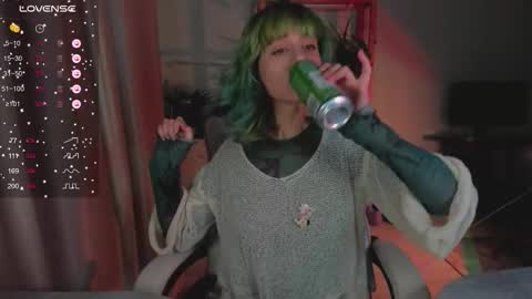 MylaFlores online show from March 1, 2:05 am