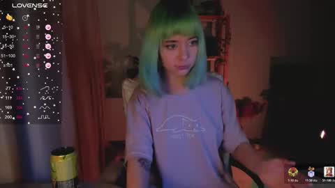 MylaFlores online show from January 9, 2:17 am