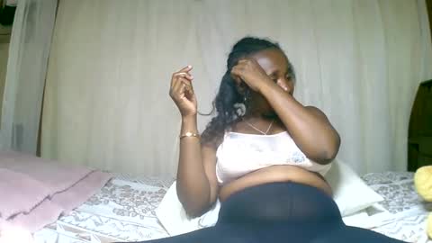 linda online show from February 8, 9:24 am