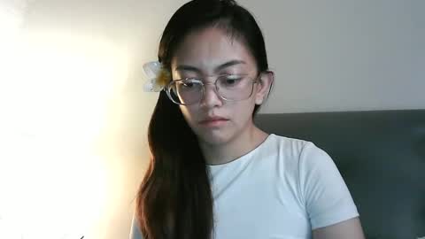 Lucie  online show from December 30, 8:21 am