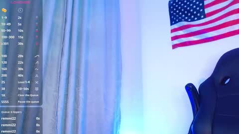 Mylo Wallace  online show from December 2, 9:13 pm