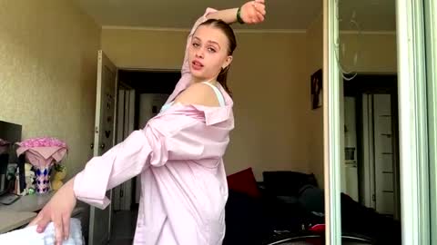 Ele online show from March 27, 7:36 am