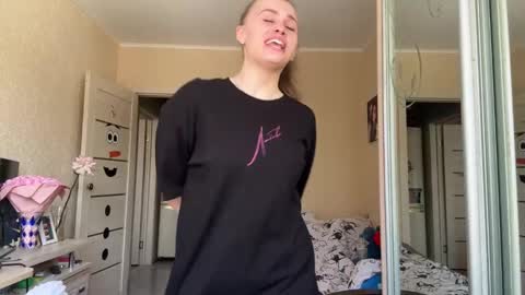 Ele online show from March 17, 7:46 am