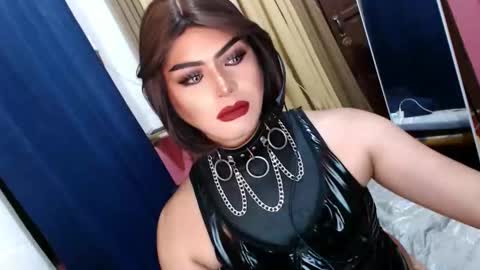 SUPPORT GODDESS TRISHA  AND DONT FORGET TO FOLLOW ME online show from April 14, 6:11 pm