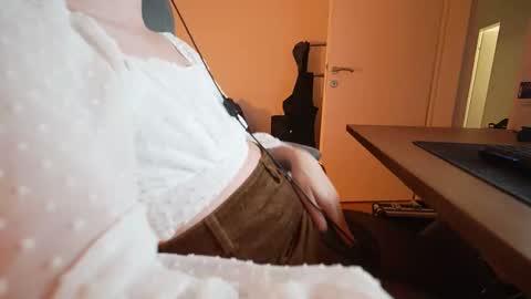 mysteryboy497 online show from May 12, 7:01 pm