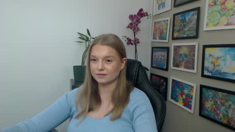 Erica online show from March 28, 12:06 pm