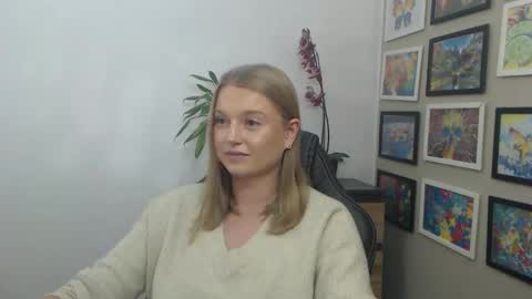 Erica online show from November 21, 11:52 am