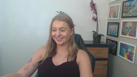 Erica online show from September 25, 12:34 pm