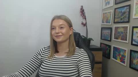 Erica online show from November 7, 1:24 pm