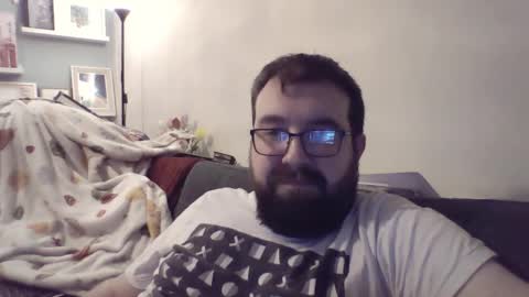 Snapshot of mysterymonkey1234 chatting on January 24, 11:23 pm MysteryMonkey online show from January 24, 11:23 pm