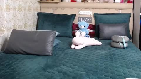 Shine online show from November 5, 10:34 pm