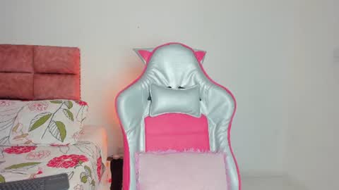 Elena online show from July 18, 7:49 pm