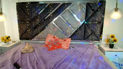 Mystic  online show from January 8, 8:25 pm