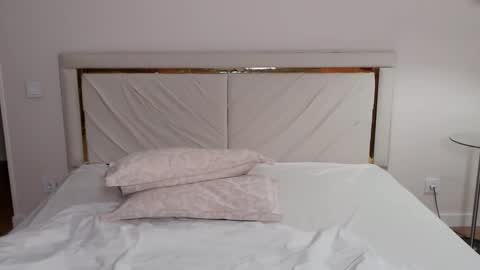 mysticsirenn online show from March 3, 11:22 am