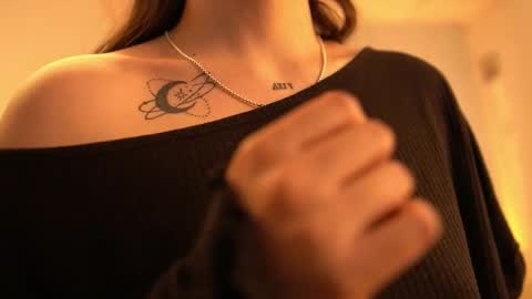 AMY online show from February 27, 8:23 pm