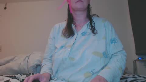 Nadine online show from December 22, 7:10 pm