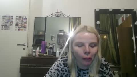 nadyagt online show from March 25, 7:31 pm