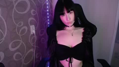 Naemi online show from September 11, 2:07 pm