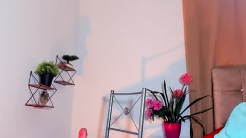  Naomi  online show from October 28, 5:36 pm