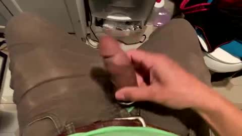 nairda2senoniuq online show from April 21, 3:35 am