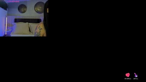 Naisha Ford online show from November 1, 4:33 am