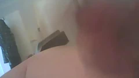 naked_disk_jockey online show from October 16, 4:01 am
