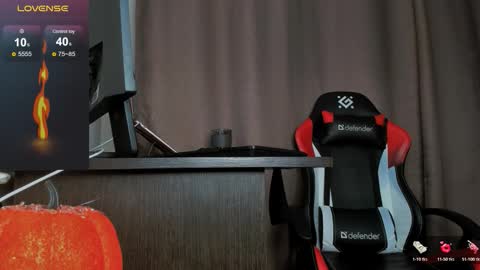 Snapshot of naked_psychologist chatting on October 31, 1:00 pm Asy no face  online show from October 31, 1:00 pm