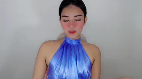 Stacey online show from April 5, 12:40 am