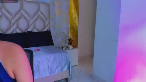 Nala online show from April 17, 10:01 pm