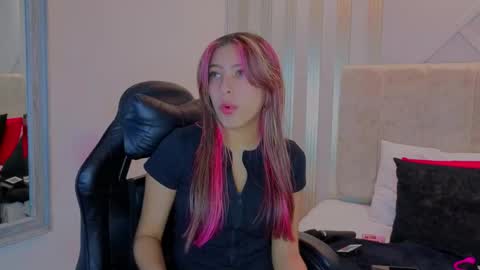 nami_sweet_ online show from October 13, 12:29 pm