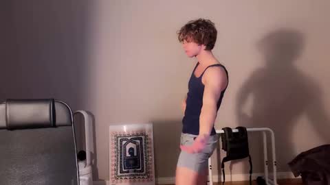 Snapshot of namiraaxel chatting on December 8, 7:32 pm Georges online show from December 8, 7:32 pm