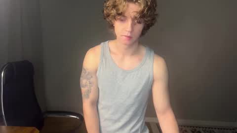 Snapshot of namiraaxel chatting on October 3, 6:16 pm Georges online show from October 3, 6:16 pm