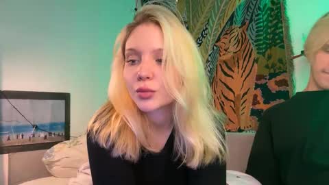 Nancy and Archi online show from September 9, 4:29 pm