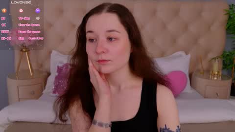 Nancy online show from March 31, 3:07 am