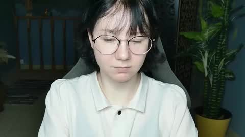 nancymartinez online show from November 3, 9:10 am