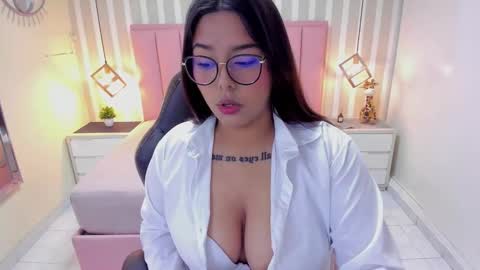 Naomi online show from December 16, 12:22 pm