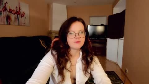 naomi_di online show from July 15, 2:44 pm