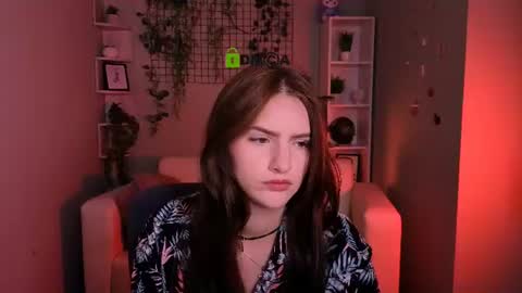 Naomi online show from June 20, 9:37 am