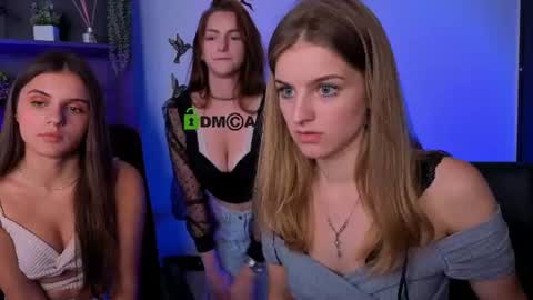 Naomi online show from July 28, 4:39 pm