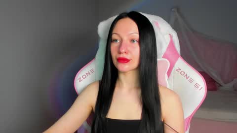 Naomi online show from February 11, 6:06 am