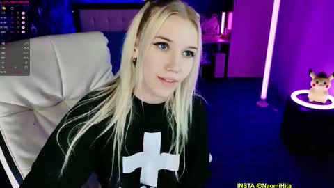 naomihita online show from December 15, 4:47 pm