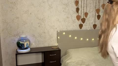 Naomi 3 online show from November 30, 4:08 am