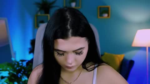 naomiwilsons online show from December 17, 12:45 pm