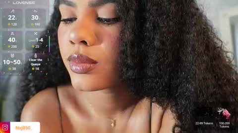 Naomi     online show from March 6, 1:59 am