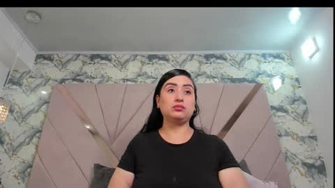 Naomy online show from December 22, 3:24 am