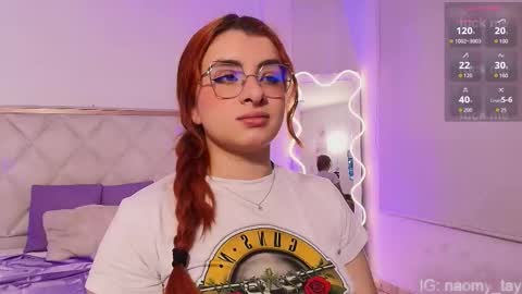 Naomy  online show from November 8, 4:04 am