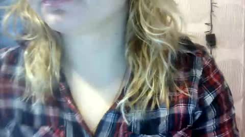 Snapshot of narcisjill chatting on January 19, 7:25 am NarcisJill online show from January 19, 7:25 am